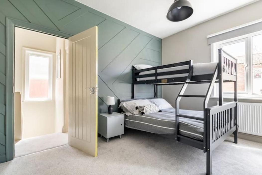Xxhot Tubxx 4Bed Semi, Sleeps 8, 2 Bathrooms 블랙풀 외부 사진
