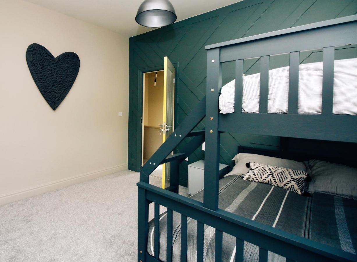 Xxhot Tubxx 4Bed Semi, Sleeps 8, 2 Bathrooms 블랙풀 외부 사진