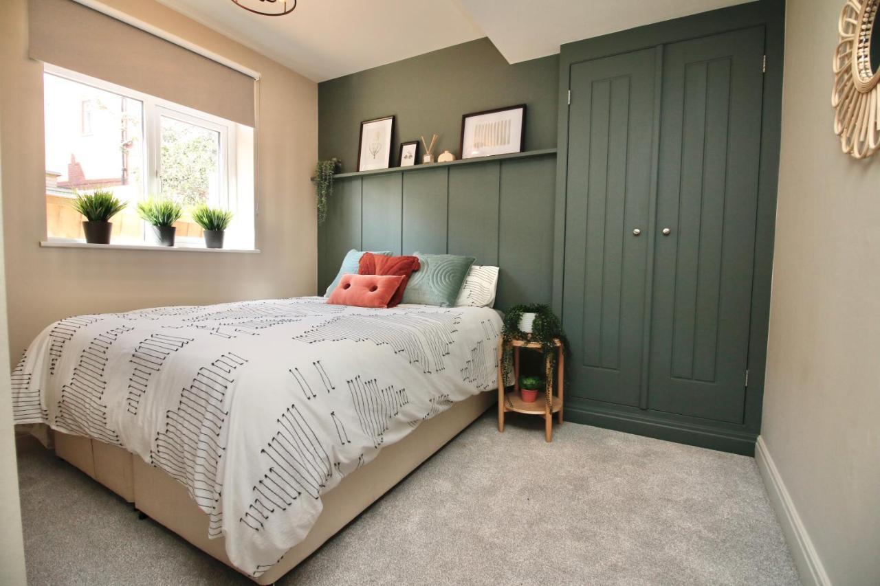 Xxhot Tubxx 4Bed Semi, Sleeps 8, 2 Bathrooms 블랙풀 외부 사진
