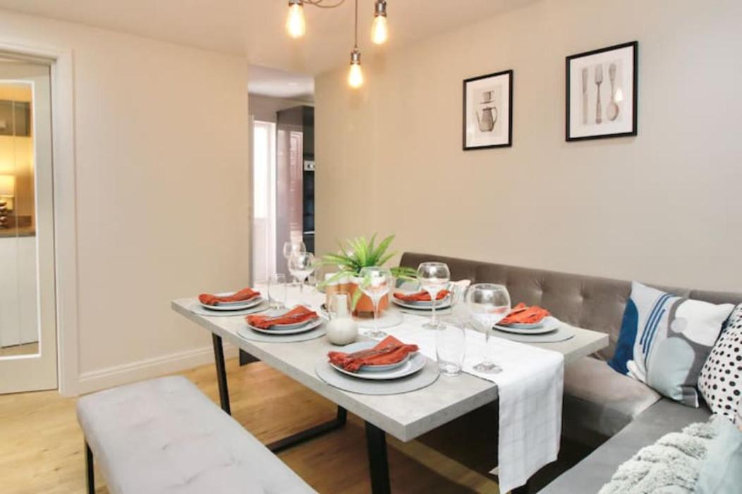 Xxhot Tubxx 4Bed Semi, Sleeps 8, 2 Bathrooms 블랙풀 외부 사진